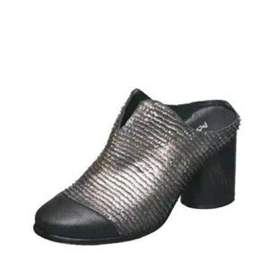 Antelope Womens Waverly 711 Metallic Black Mule Heels US 9 EUR 40